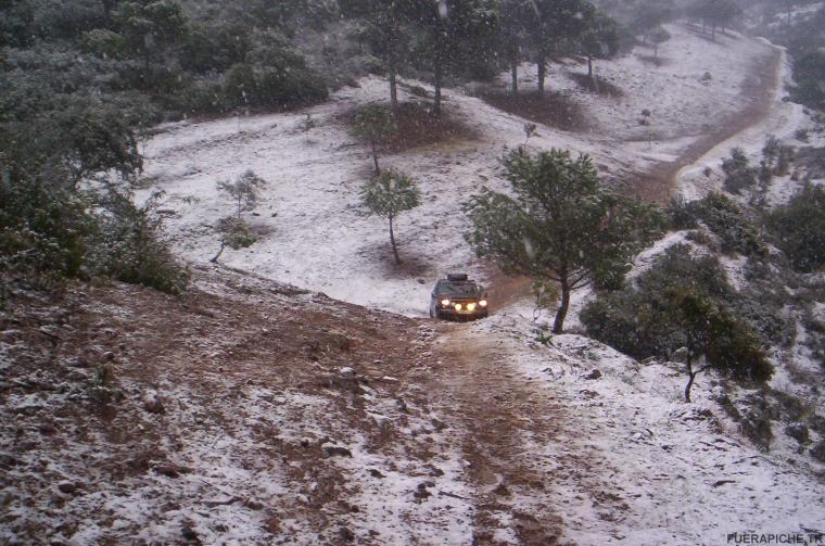 Nissan Patrol por la Sierra de Cordoba